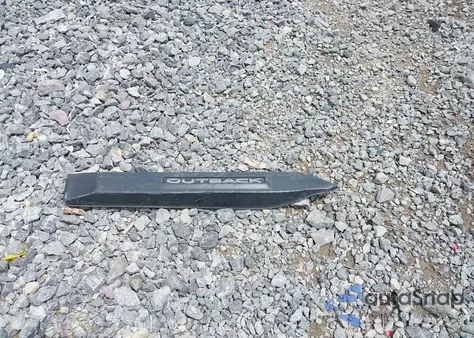 2020 Subaru Outback Premium из США, поврежденный, VIN 4S4BTAEC3L3230073